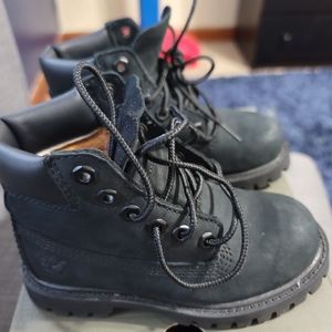 Black Timberland toddler boots